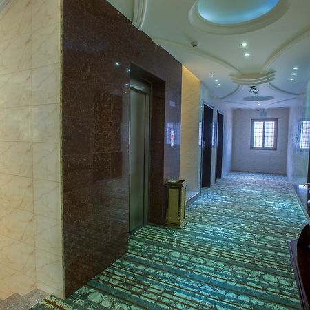 Lavona Hotel Dammam Exterior photo